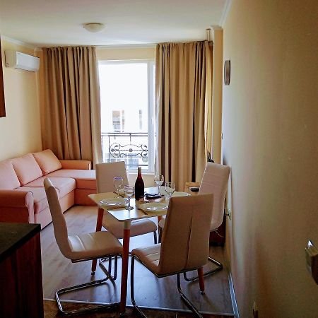 Private Apartament Sea View Sveti Vlas Apartment Екстериор снимка