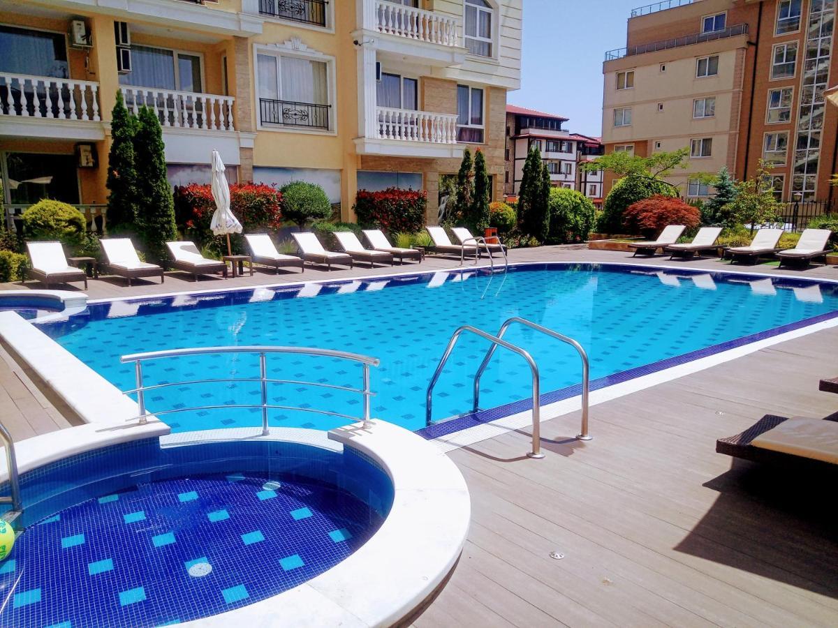 Private Apartament Sea View Sveti Vlas Apartment Екстериор снимка