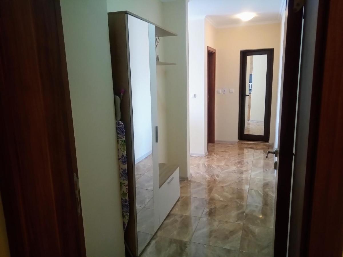 Private Apartament Sea View Sveti Vlas Apartment Екстериор снимка