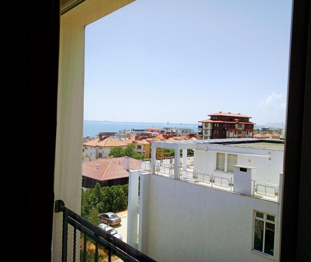 Private Apartament Sea View Sveti Vlas Apartment Екстериор снимка